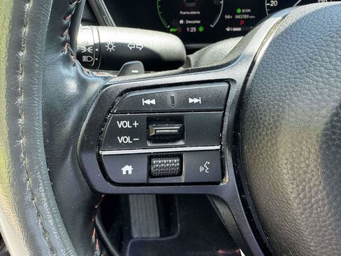 Used 2025 Honda CR-V Sport-L image 23