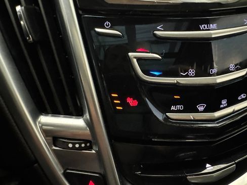 Used 2015 Cadillac SRX Luxury w/ Driver Awareness Package FWD image 34