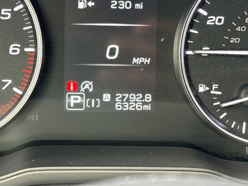 Certified 2025 Subaru Crosstrek 2.0i Premium AWD/4WD image 27