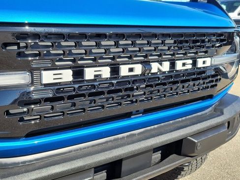 Certified 2022 Ford Bronco Wildtrak image 7