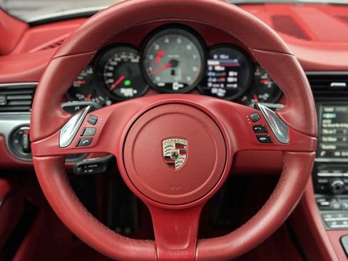 Used 2013 Porsche 911 Carrera S image 19