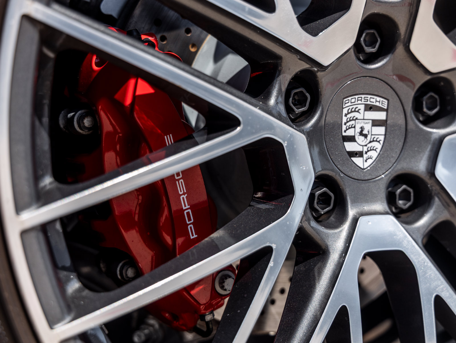 Certified 2024 Porsche 911 Carrera S RWD image 16