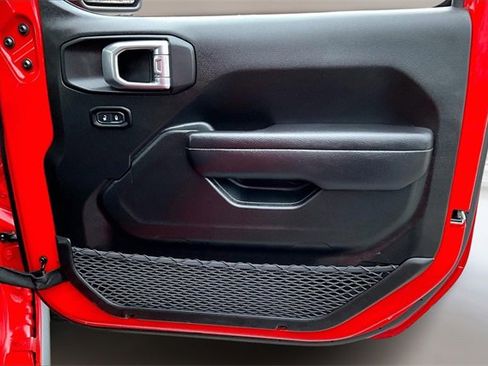 Used 2024 Jeep Gladiator Sport image 25