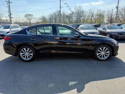 Used 2014 INFINITI Q50 2.0t w/ Moonroof Package image 13