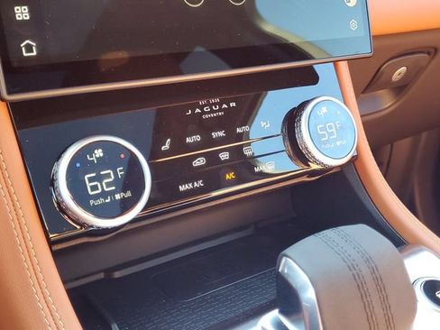New 2026 Jaguar F-PACE R-Dynamic S AWD/4WD image 31