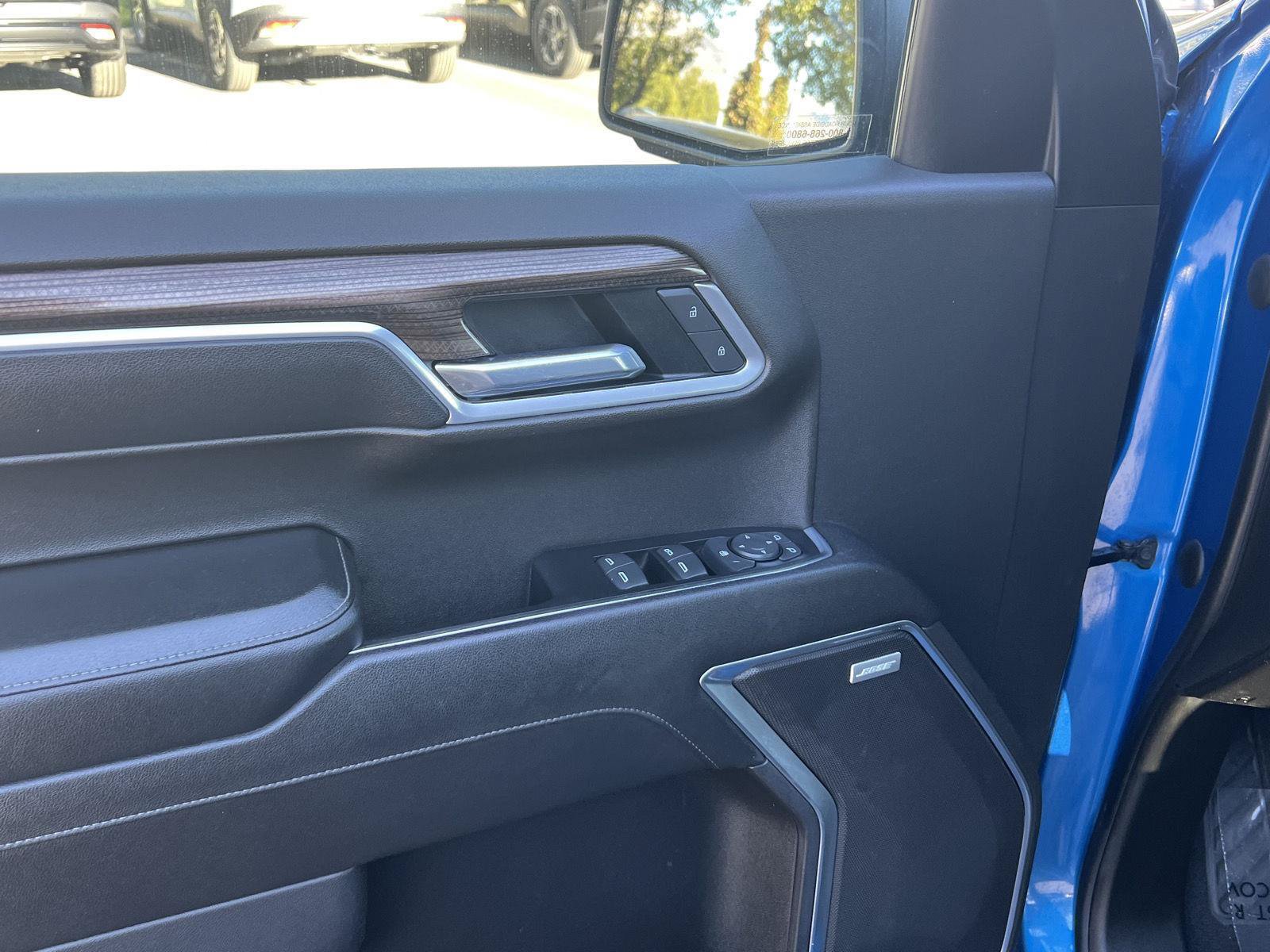 Used 2022 Chevrolet Silverado 1500 RST AWD/4WD image 27