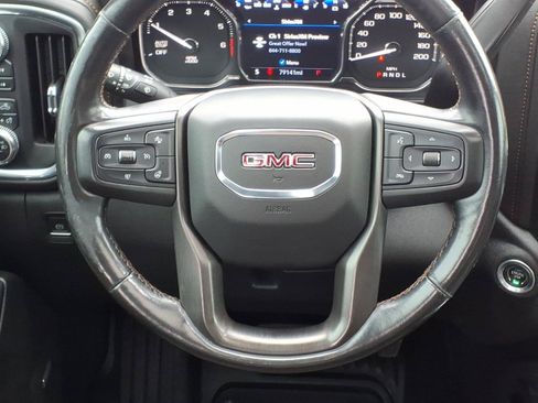 Used 2021 GMC Sierra 1500 AT4 w/ AT4 Value Package AWD/4WD image 14