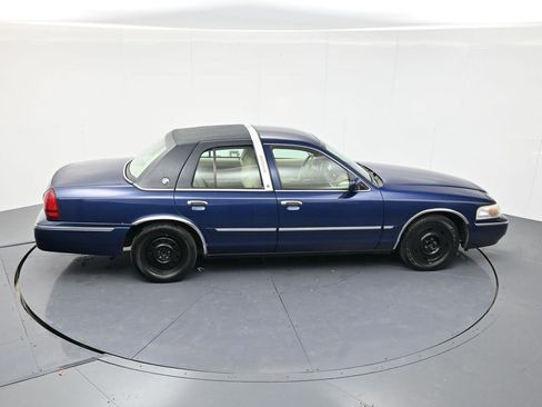 Used 2006 Mercury Grand Marquis LS image 40