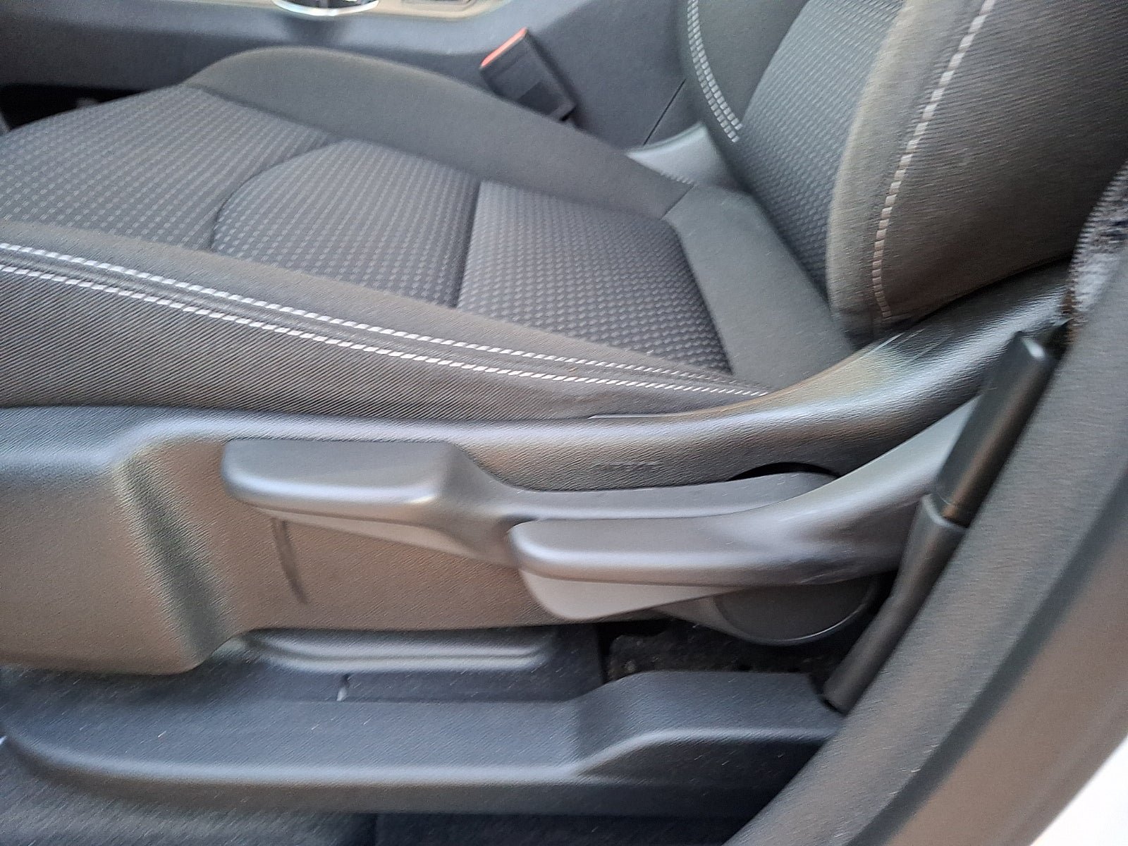 Certified 2023 GMC Terrain SLE FWD image 14