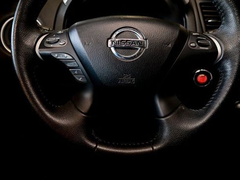 Used 2014 Nissan Pathfinder SL w/ SL Tech Package AWD/4WD image 30
