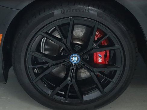 Certified 2023 BMW 530e xDrive w/ Premium Package AWD/4WD image 38