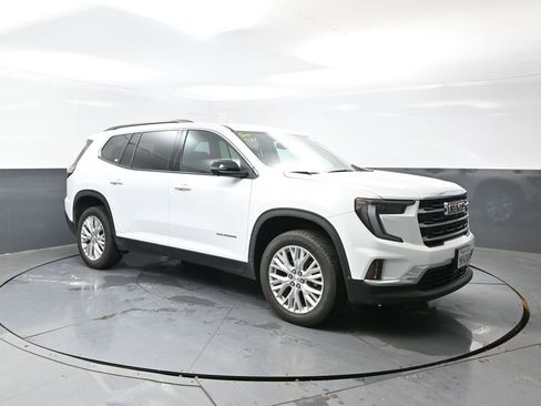 Used 2024 GMC Acadia Elevation AWD/4WD image 6
