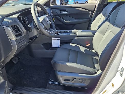 New 2026 Nissan Rogue SV image 3