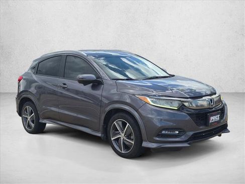 Used 2019 Honda HR-V Touring image 3