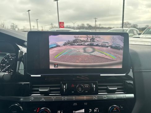 New 2026 Nissan Pathfinder SV AWD/4WD image 21