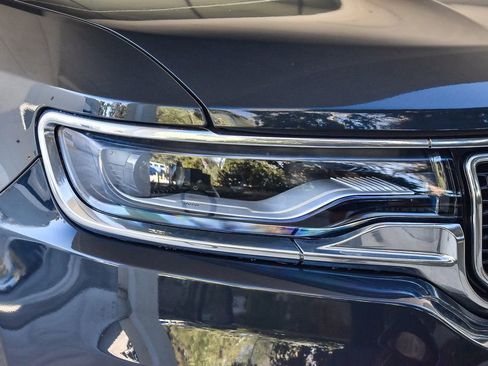 Used 2022 Jeep Wagoneer Series I w/ Convenience Group I image 8