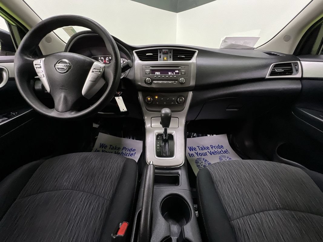 Used 2014 Nissan Sentra SV FWD image 18