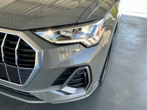 Certified 2025 Audi Q3 2.0T Premium Plus w/ Premium Plus Package AWD/4WD image 30