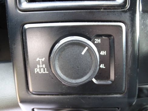 Used 2019 Ford F150 4x4 SuperCrew XL w/ Equipment Group 101A Mid image 24
