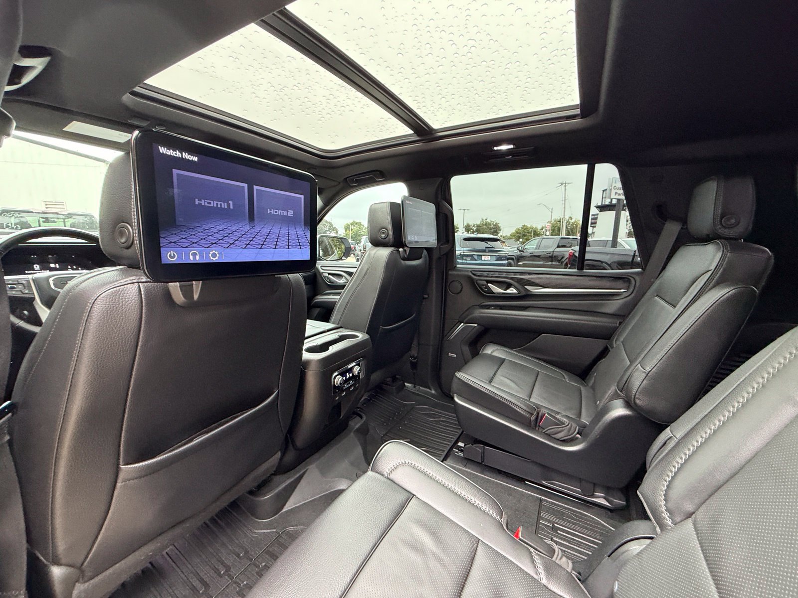Used 2023 GMC Yukon Denali w/ Max Trailering Package AWD/4WD image 24