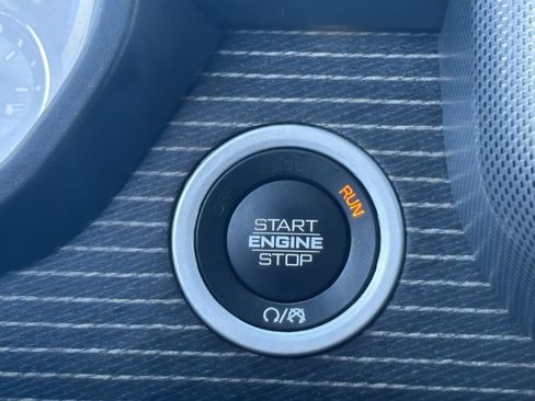 Used 2020 RAM 1500 Limited image 19