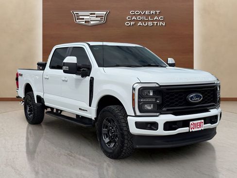 Used 2023 Ford F250 Lariat w/ Sport Appearance Package AWD/4WD image 8