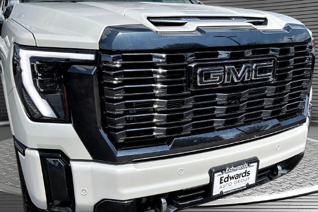 Used 2024 GMC Sierra 2500 Denali Ultimate AWD/4WD image 34