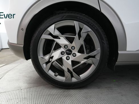Used 2024 Genesis GV60 Performance AWD/4WD image 22