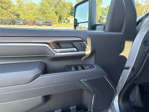 New 2026 Chevrolet Silverado 2500 LT w/ All Star Edition image 15