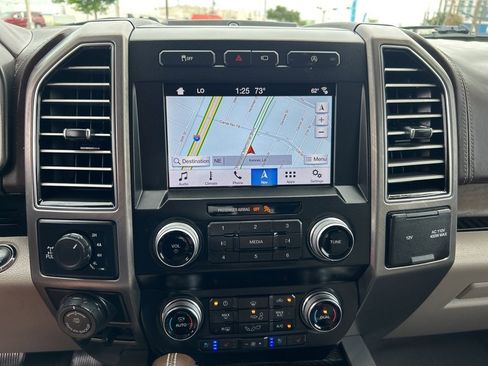 Used 2019 Ford F150 Limited w/ Trailer Tow Package image 12