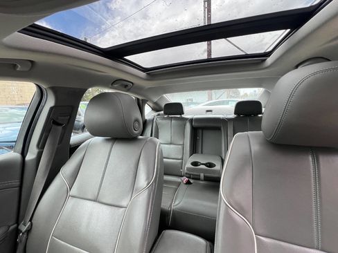 Used 2014 Chevrolet Impala LTZ FWD image 19