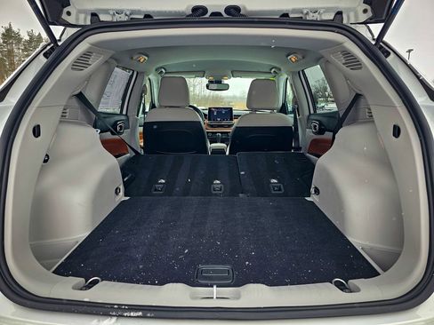 Certified 2022 Jeep Compass Limited image 32