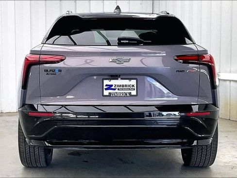 Certified 2024 Chevrolet Blazer EV RS AWD/4WD image 4