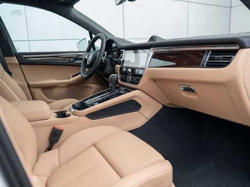 New 2026 Porsche Macan S AWD/4WD image 26
