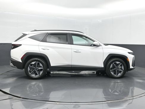 Used 2025 Hyundai Tucson SEL AWD/4WD image 5