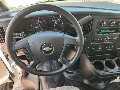 Used 2025 Chevrolet Express 2500 w/ Driver Convenience Package RWD image 26