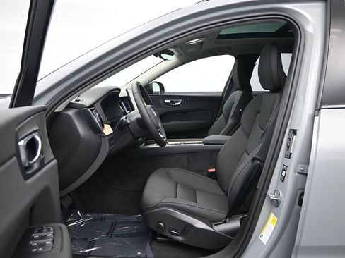 New 2026 Volvo XC60 T8 Plus w/ Protection Package Premier AWD/4WD image 22