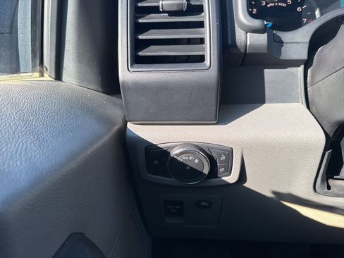 Used 2017 Ford F150 XL image 23