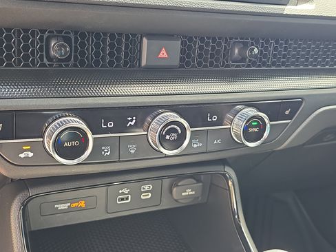 Used 2024 Honda CR-V Sport image 25