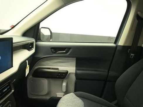 New 2026 Ford Maverick XLT w/ XLT Luxury Package FWD image 23