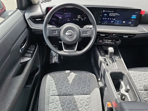 New 2026 Nissan Kicks SV w/ Cold Weather Package AWD/4WD image 8