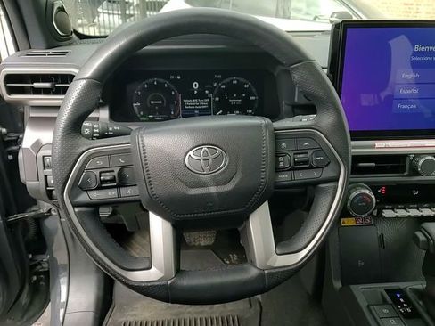 Certified 2025 Toyota 4Runner TRD Off-Road Premium image 13