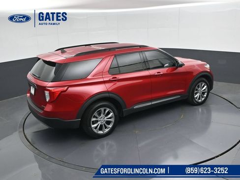 Used 2023 Ford Explorer XLT w/ Equipment Group 202A AWD/4WD image 48