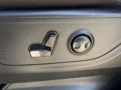 Used 2025 RAM 1500 Lone Star AWD/4WD image 25