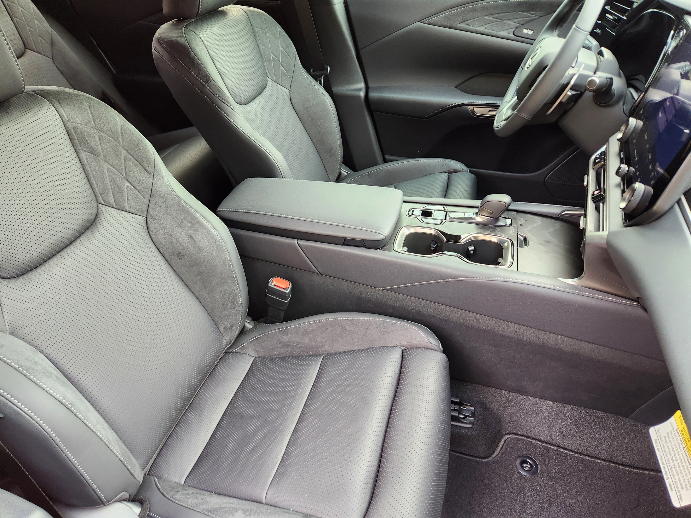 New 2026 Lexus RX 350 FWD w/ Convenience Package image 17