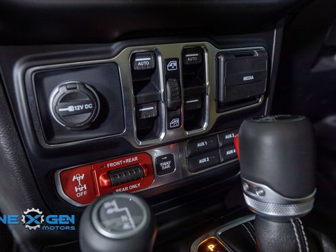 Used 2019 Jeep Wrangler Unlimited Rubicon AWD/4WD image 18