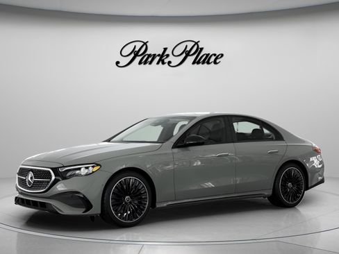 New 2026 Mercedes-Benz E 350 Sedan image 2