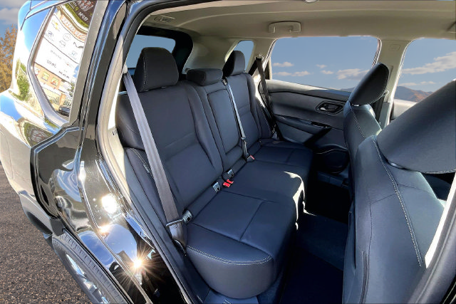 New 2026 Nissan Rogue S FWD image 8