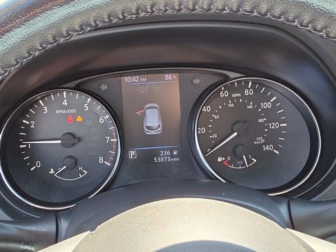 Used 2021 Nissan Rogue Sport SV AWD/4WD image 31