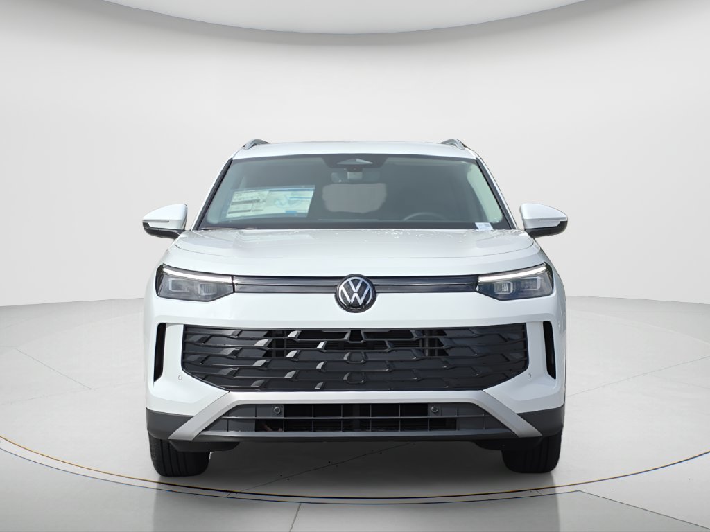 New 2026 Volkswagen Tiguan S FWD image 2